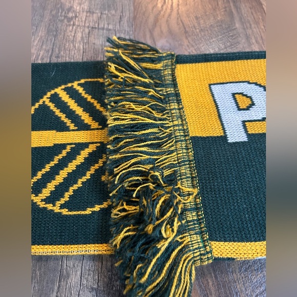 Portland Timbers Scarf - Picture 3 of 6